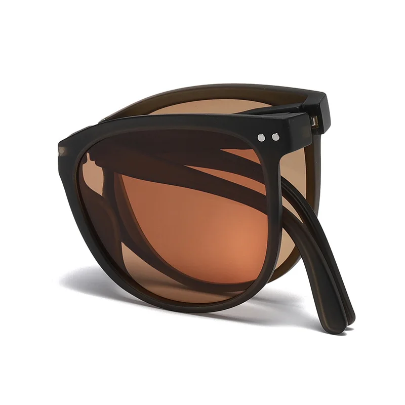 New foldable sunglasses Polarized portable Stylish ultra-light TR two-tone foldable sunglasses