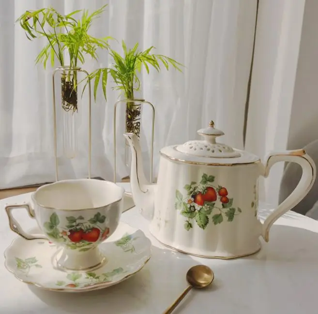 Tthiopian  Tea Set Ceramic New Design Pastoral Fresh Style Teapot Teacup Set Retro Tea Set