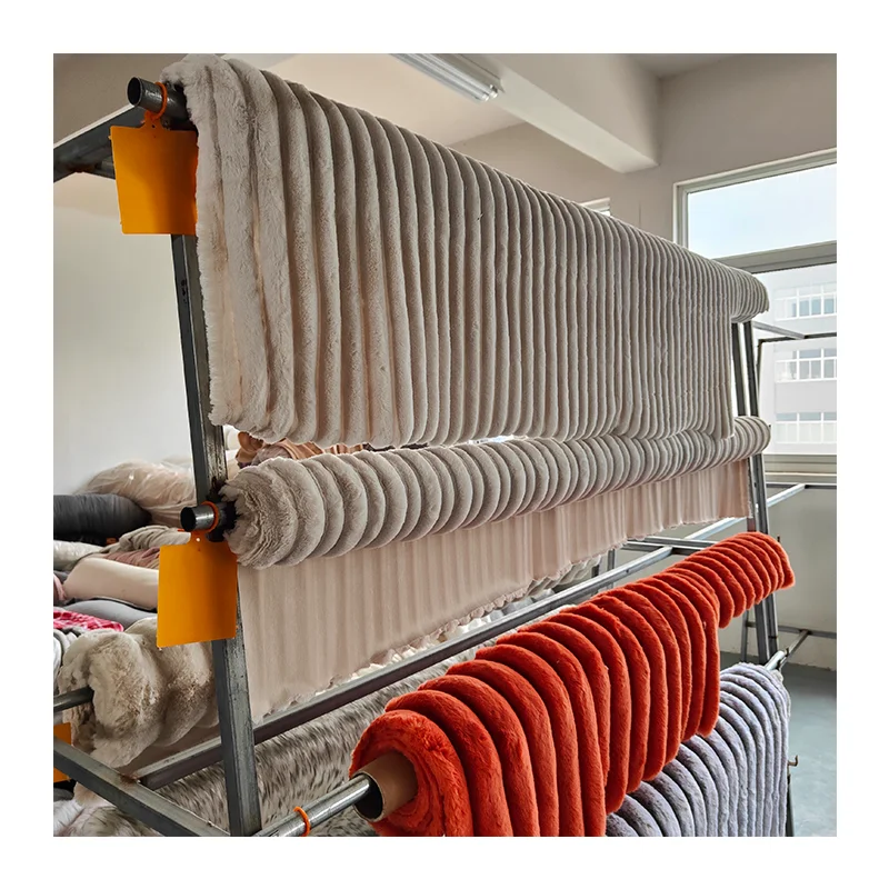 BiSummit Wholesales Customized Warm Winter Soft Thickened Stripes Faux Rabbit Fur Fabric for Sofa Cushion Throws Pets