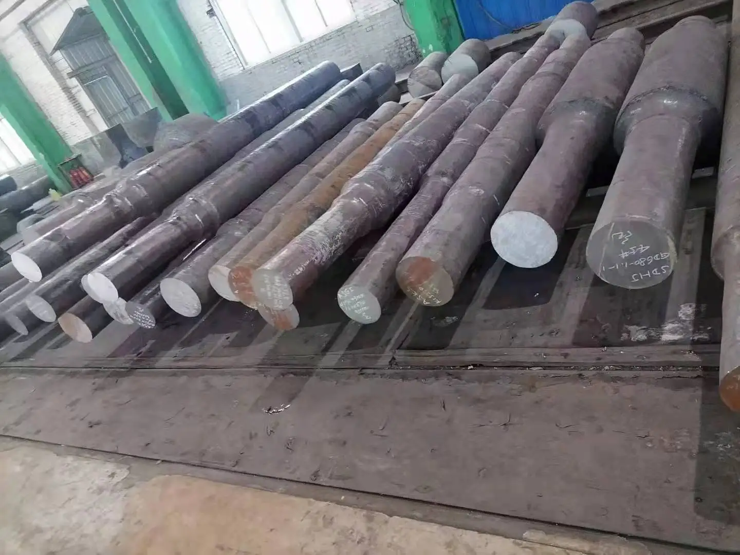 GCr15  20CrMo 9Cr18 9Cr18Mo alloy bar