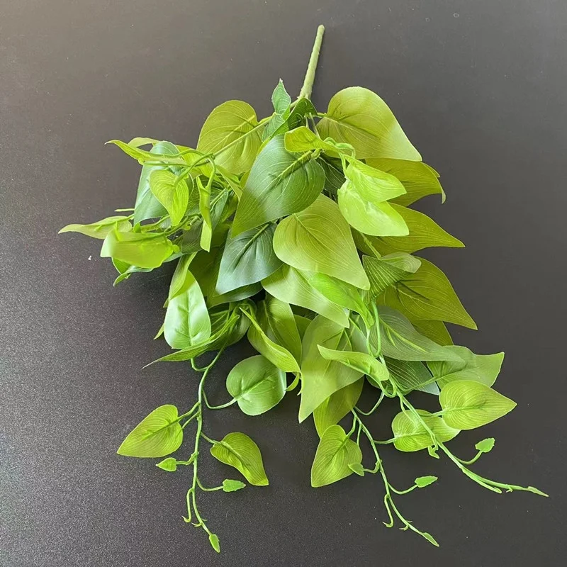 high real artificial dotted green artificial plant bunches for home decorations and wedding decorations
