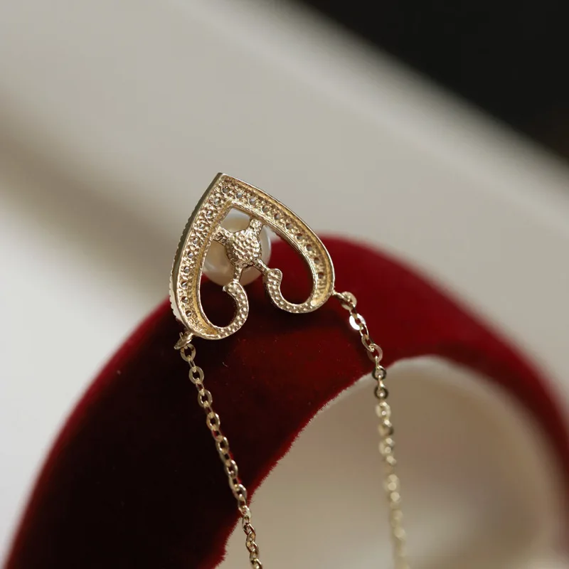 New Arrival Silver 925 Pearl Necklace for Women 14K Gold Plated Retro Pendant Necklace Couple Gift Pearl Zircon Wedding Jewelry