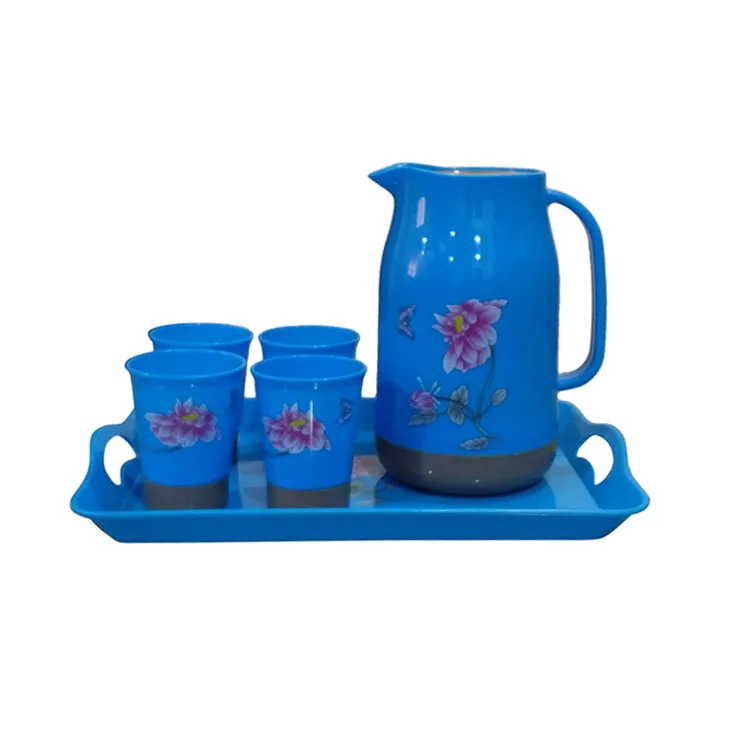 Пластиковый Полипропиленовый кувшин для воды объемом 1 5 л пластиковый с 4 чашками