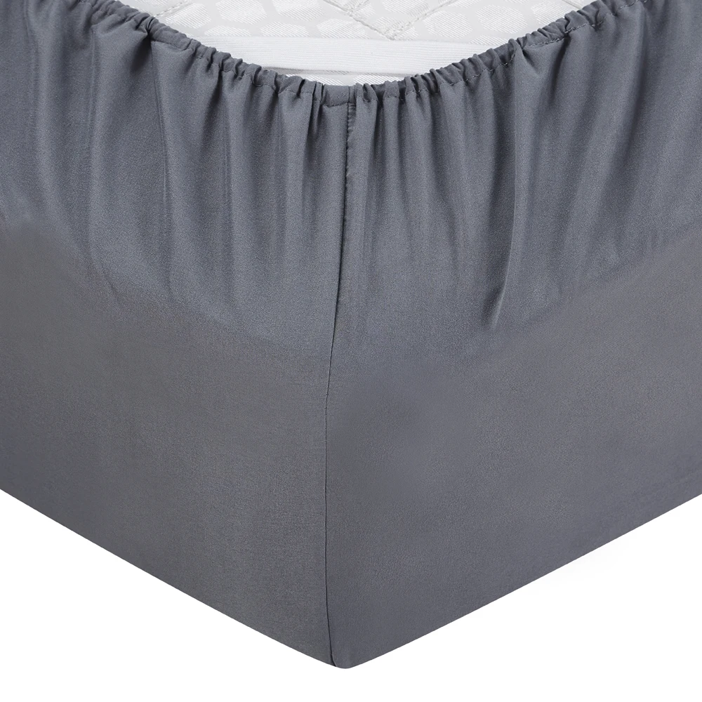 
2020 hot bedding set 110gsm 100% polyester 2800thread count peach like Solid microfiber Bed Sheet Set 