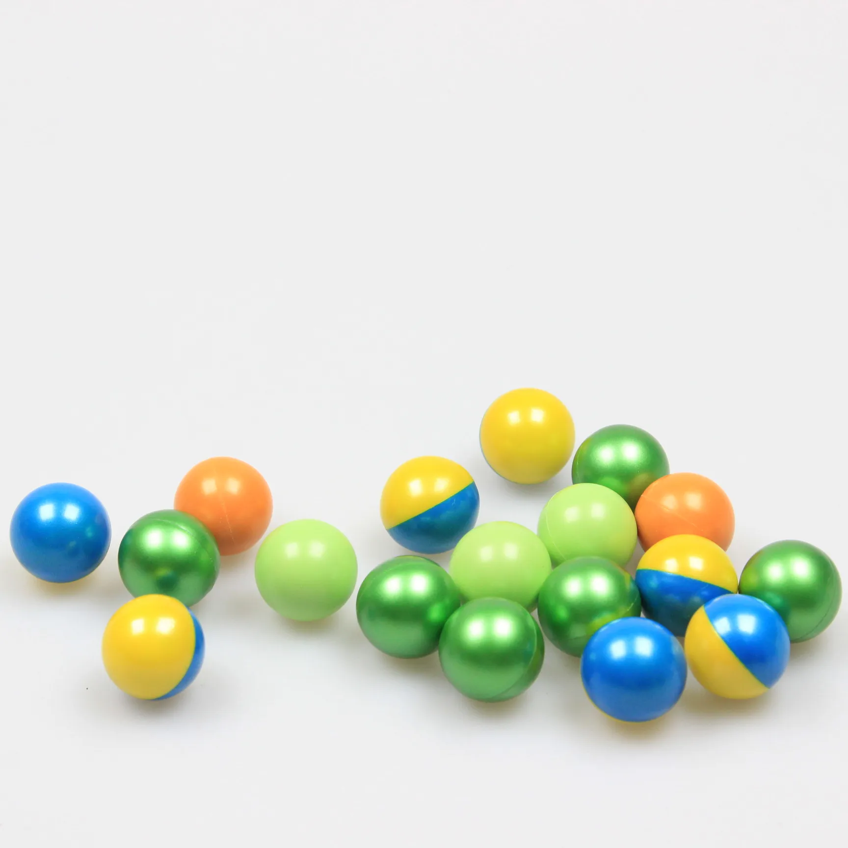 marker rounds crowd control rounds new matrix blue line paintball premium paintball products etha paintball