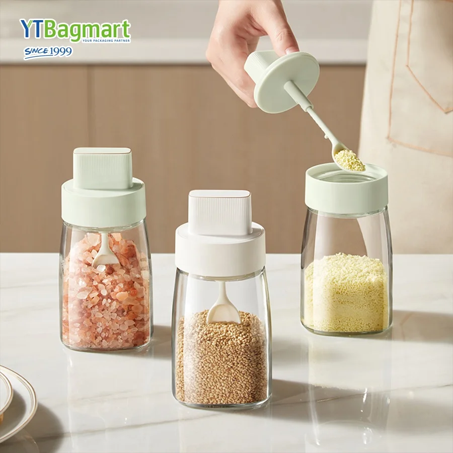 Kitchenware Clear Seasoning Salt pepper Bottle Glass Shaker Bottle Jam Spice Jar Container with Spoon