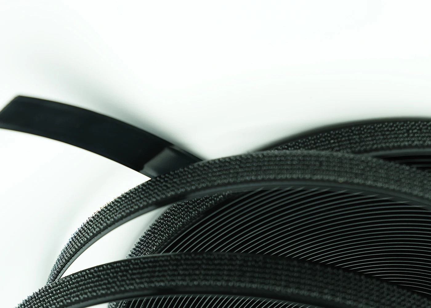 Eco Friendly PUR Adhesive ABS Slot Hook Loop Fastener Strips For Mop And Funiture