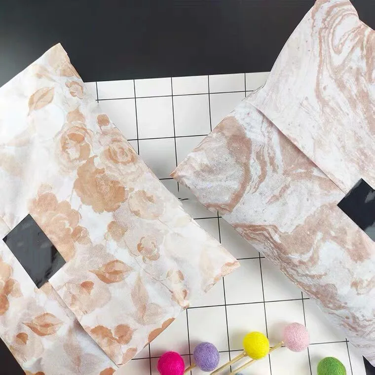 Индивидуальная розовая Золотая оберточная бумага упаковочная Экологически чистая цветная