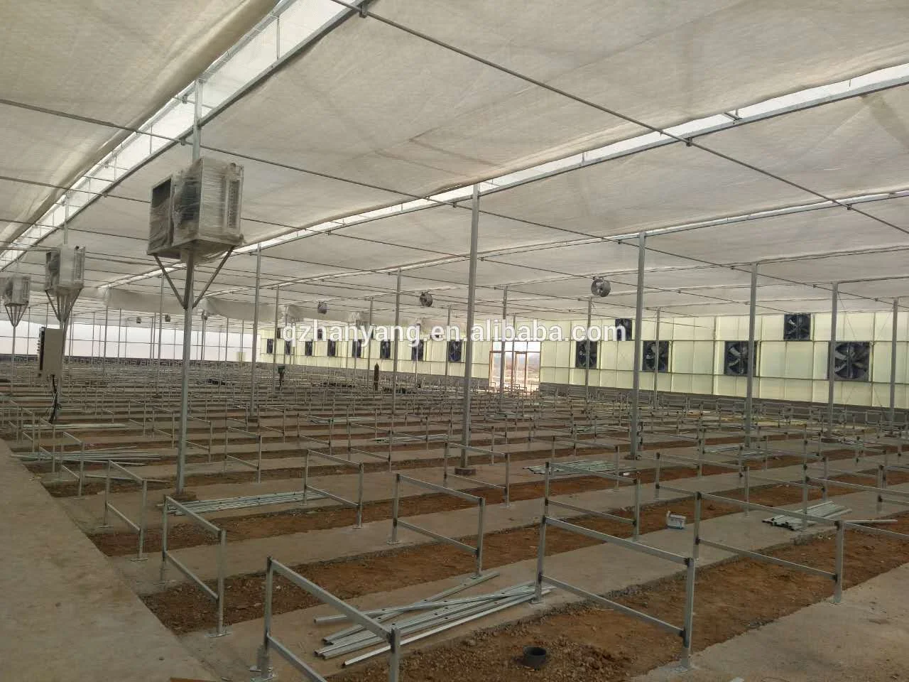 Low Cost Agricultural Greenhouse Multi-Span Plastic Film Greenhouse Tunnel Greenhouse For Sale