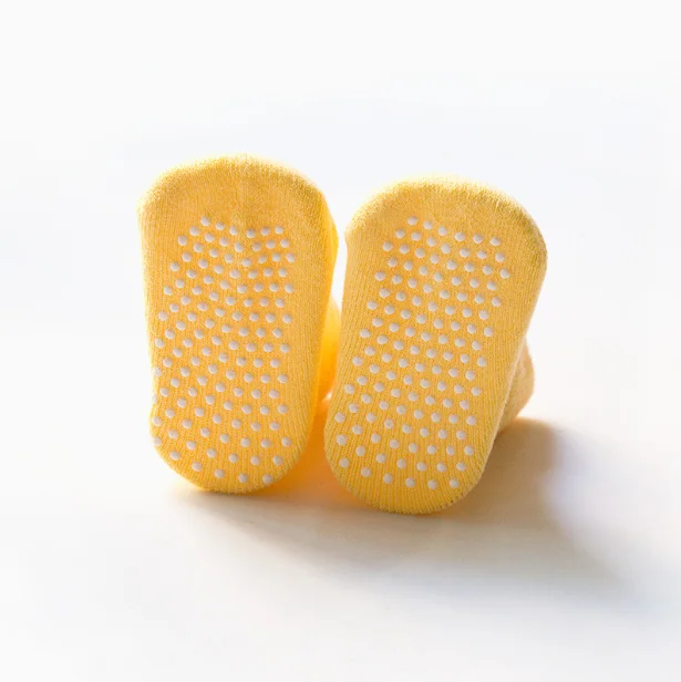 wholesale lovely children infant newborn kid 3D cartoon knit anti-slip soft baby socks