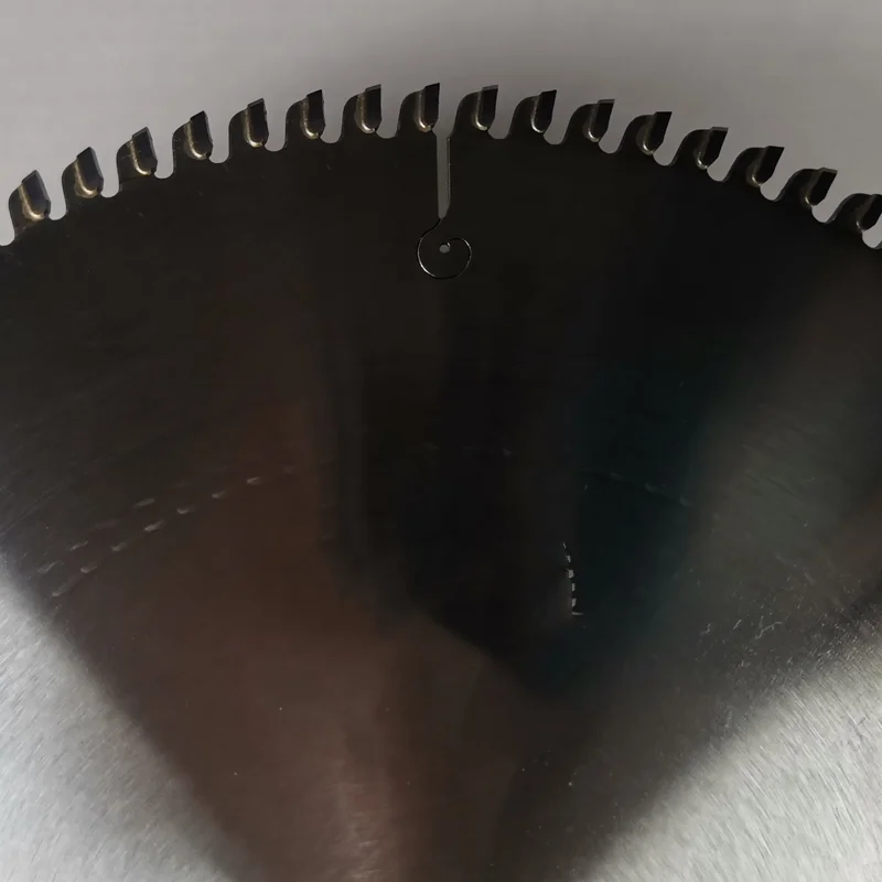 12 inch 305X3.0X25.4X132T industrial grade circular saw blade for cutting aluminum and pipe  Customization