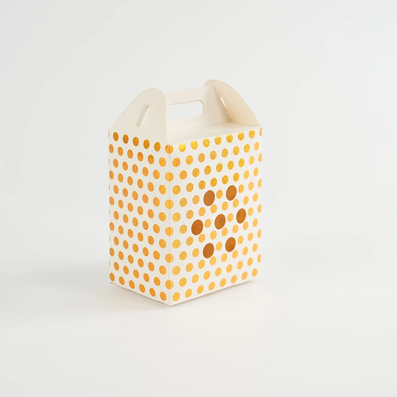 Custom hand-held spot decorated gift box with simple design of candy wrap ZY-Z-528