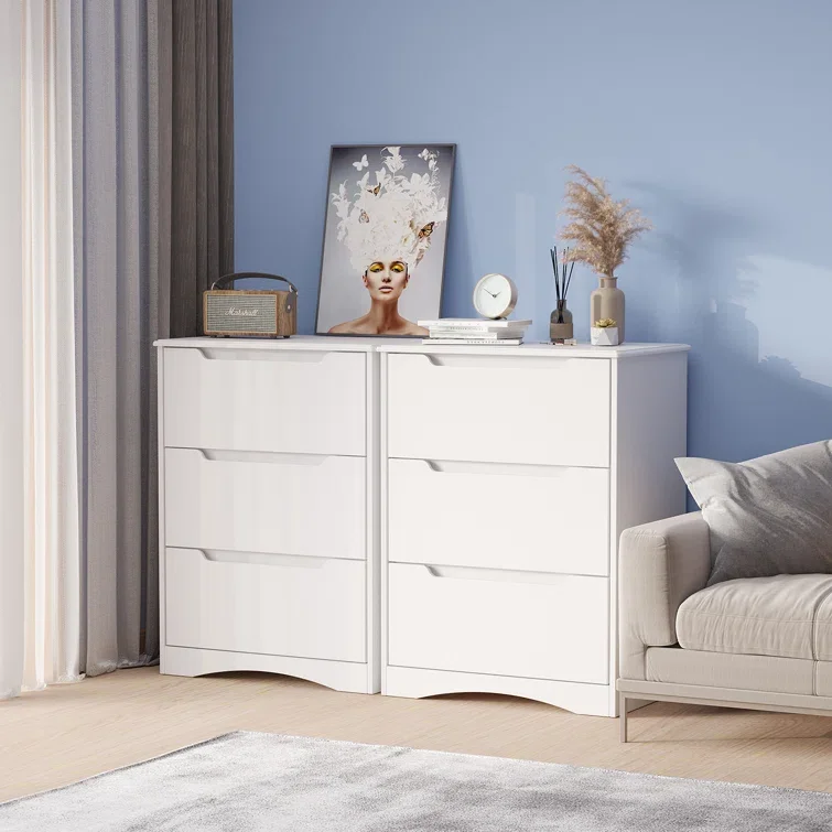 3 - Drawer Dresser made of high quality wood material, durable and non-toxic Chest of drawer cabinet