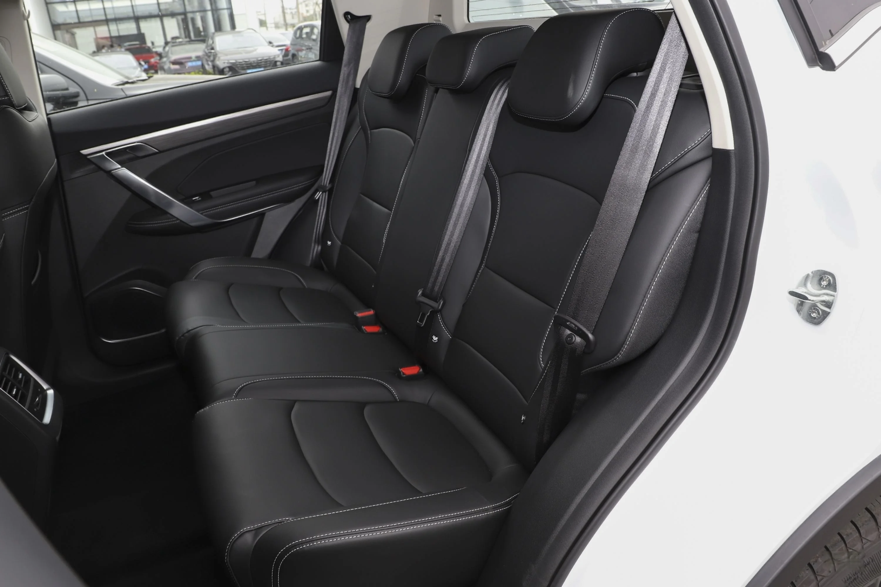 2022 Geely FARZION Автоматическая 7-ступенчатая мокрая трансмиссия с двойным сцеплением Евро VI стандартная газовая/бензиновая пикап из алюминиевого сплава