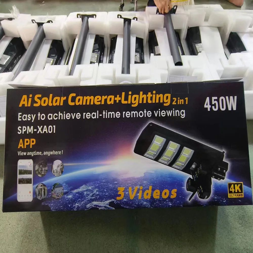 Hienergy CCTV Dual lens ip65 Waterproof solar street light with wifi 4g camera CCTV outdoor street light camera 300w