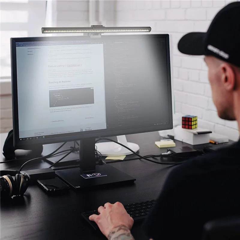 Desktop LED Light USB Eye Protection Reading Light Adjustable Computer Monitor Light