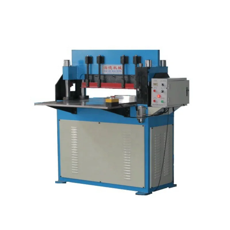 Hydraulic fabric cotton pads cutting machine
