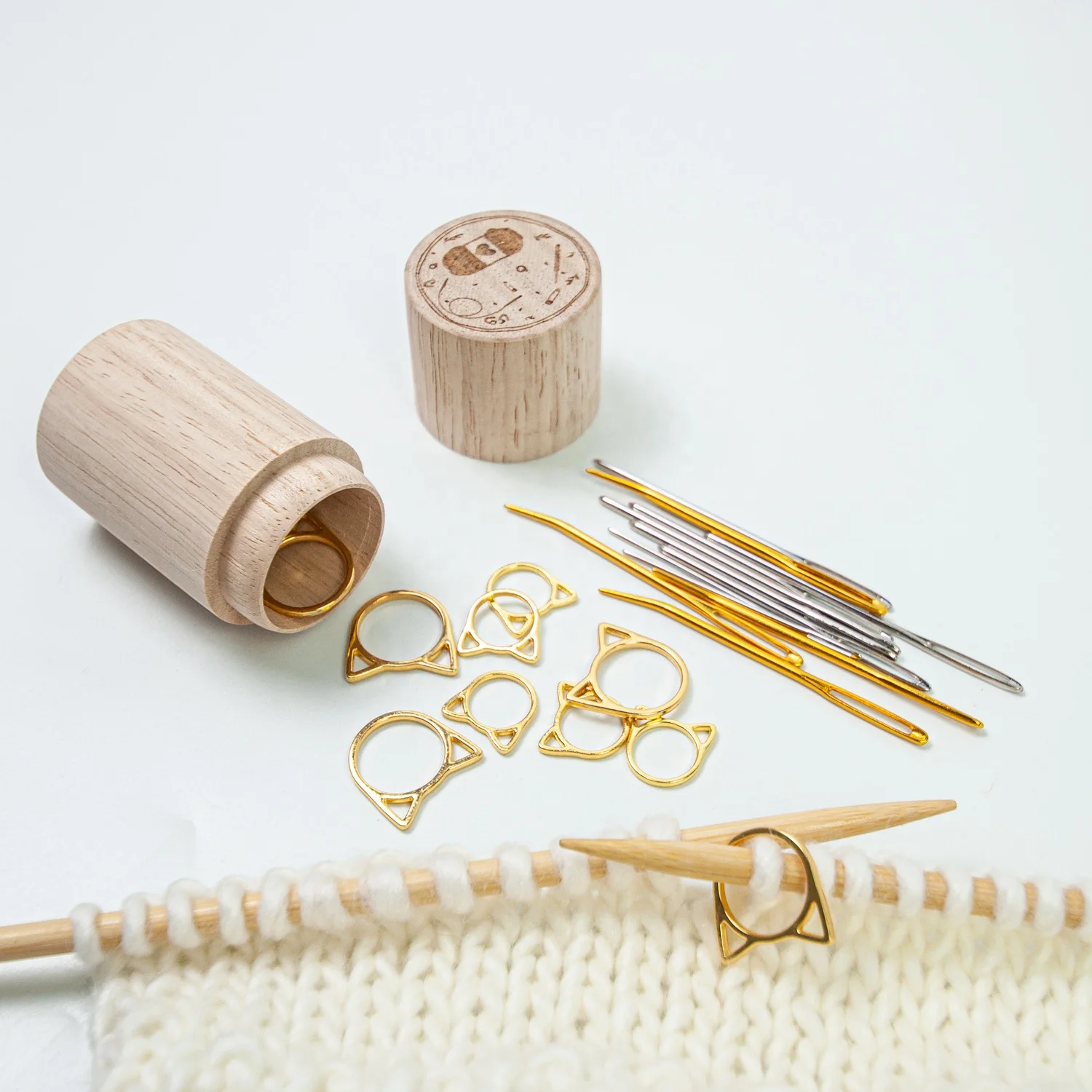 Tapestry Needles Case Stitch Markers Wooden Box for Knitting Sewing Storage DIY