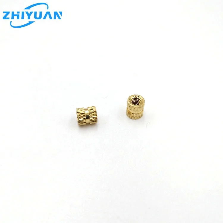 Латунь или нержавеющая сталь M4 формованные резьбовые вставки гайки для пластика печатной платы