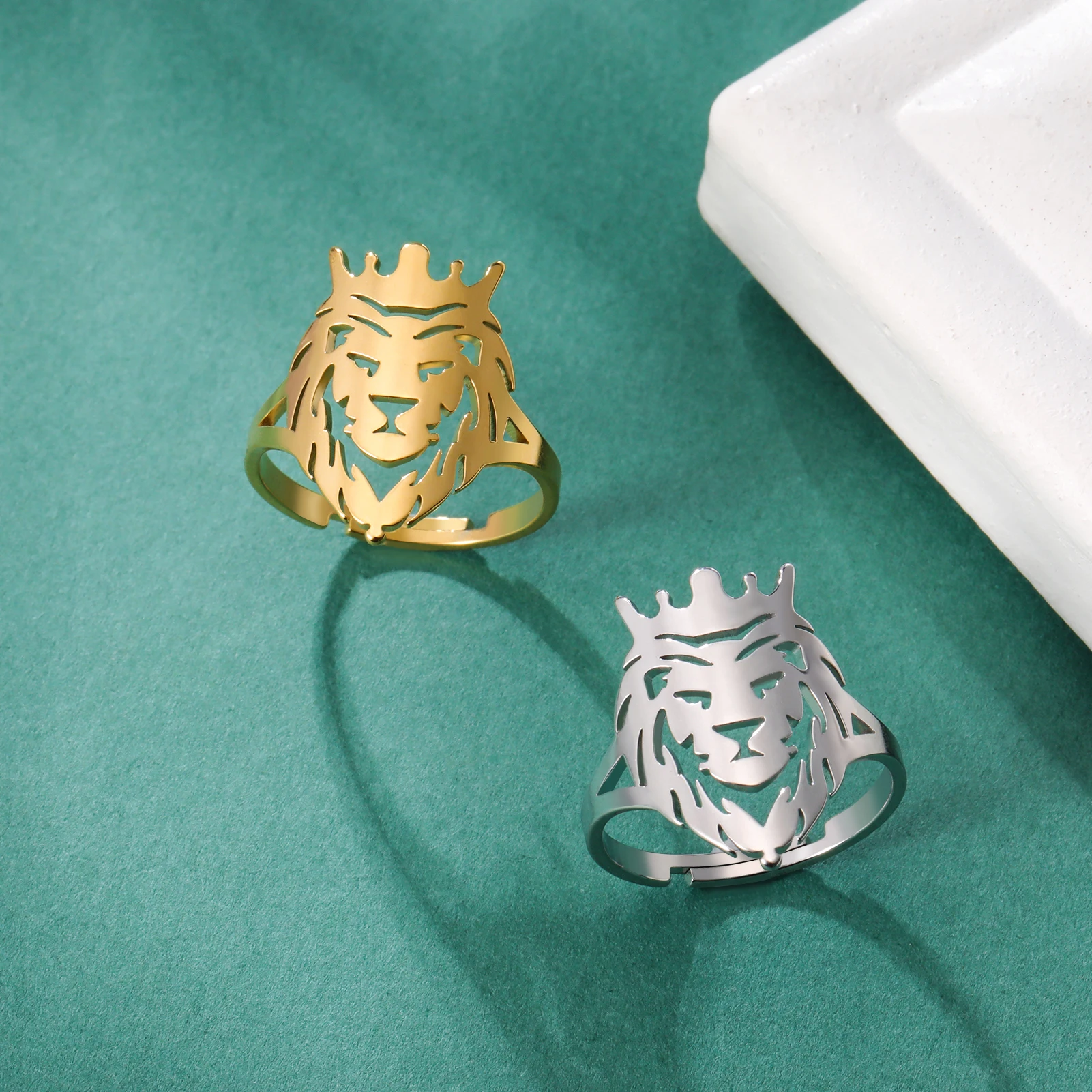 Wholesale Lion King Crown Ring for Men Boys Stainless Steel Adjustable Finger Ring Animal Head Jewelry Christmas Gift