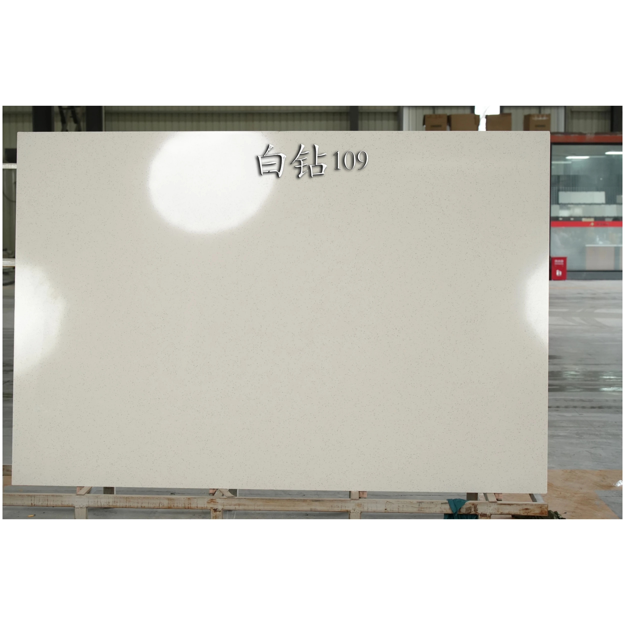 Wholesale Price Quartz Stone Monochrome Artificial Quartz Slabs Kitchen Countertop Graininess Artificial Stone