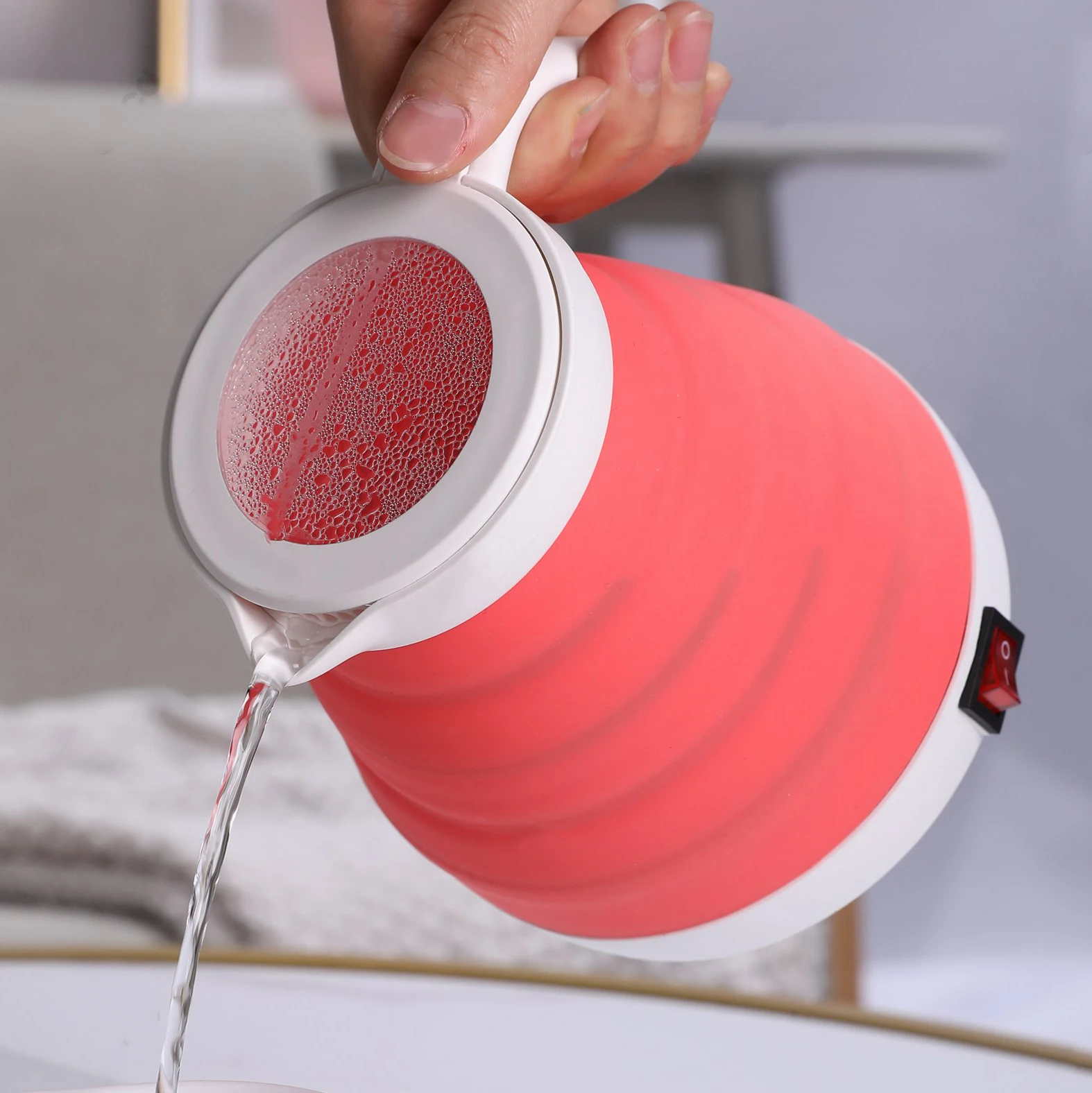 
Collapsible Camping Kettle for Hiking, Travel & Outdoors 20 ounce 2.7inch thick 