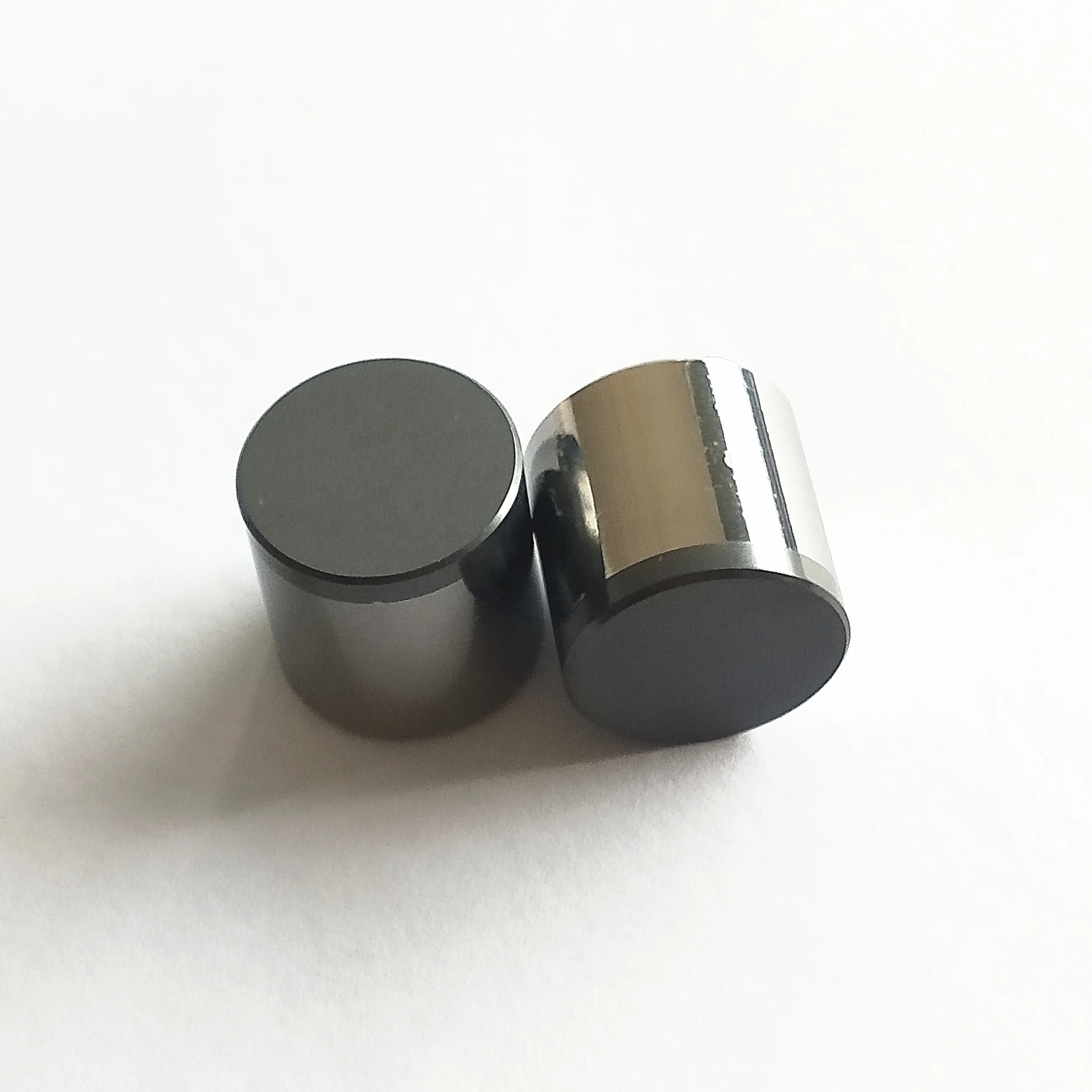 
Sanmeul Factory Directly 1616 PDC Carbide Inserts for Water Well and Oil Drill Bit Diamond Products 