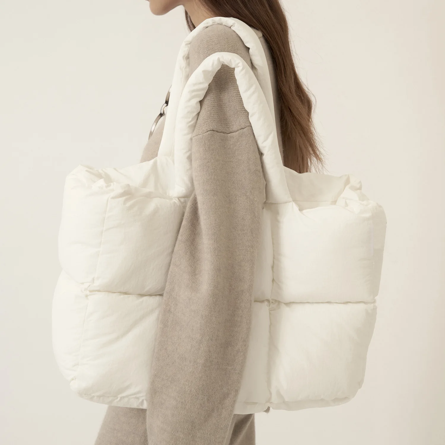 New customized fashion designer Leisure Fluffy Shoulder Bags puffer bag Women tote bag puffer handbags for women