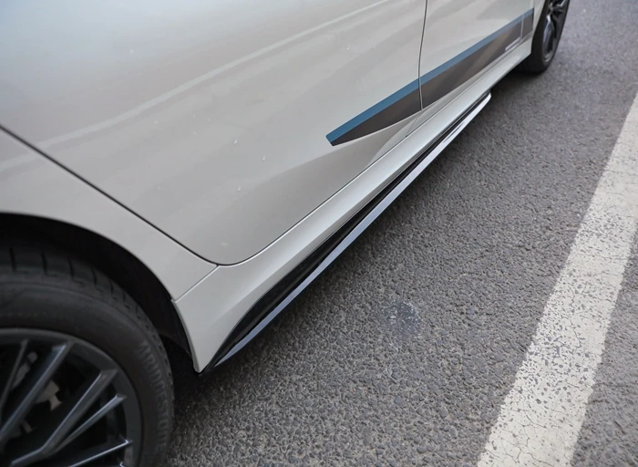 G20 MP Gloss Black Car Side Skirt for BMW 3 Series G20 G28  side skirt body kit edge decoration