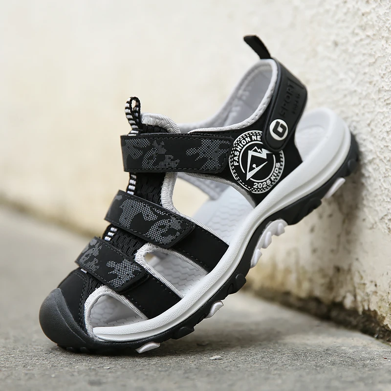 2021 New kids hiking closed toe sport beach sandals for boys