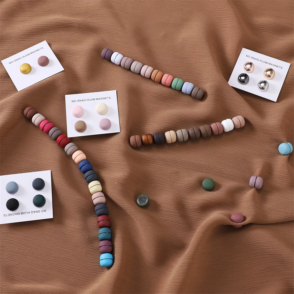 Hot Sell New Solid Color Macron Round Magnet Strong Scarf Buckle Malaysia Women Trend Hijabs Buckle Accessories Shawls Cufflinks