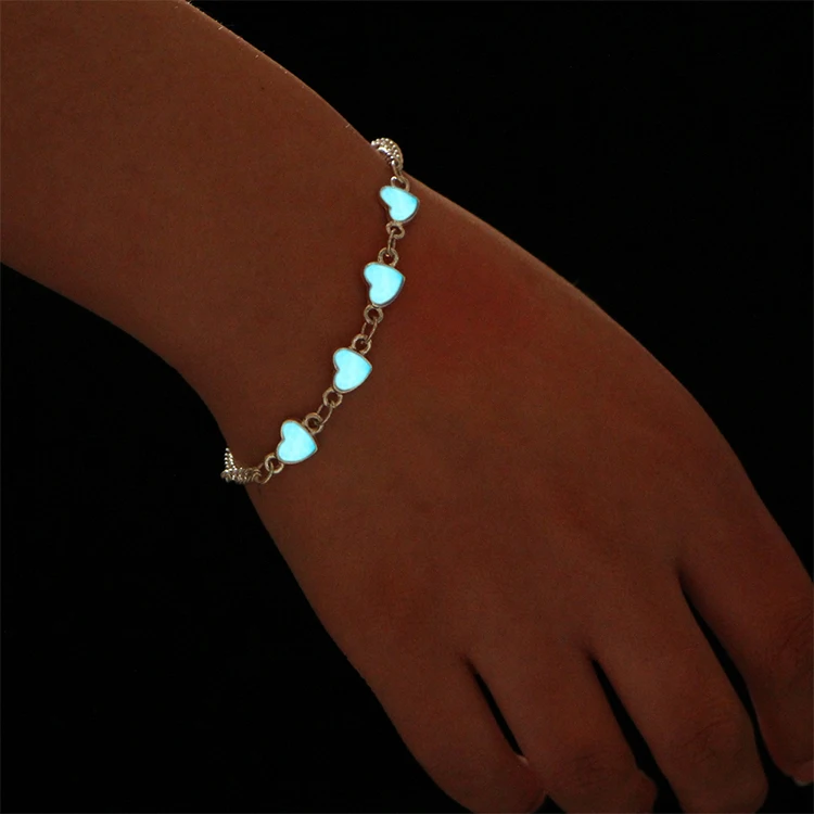Fashion Heart Bangles Gift Link Chains Silver Color Glow in the Dark Bracelets for Women Gifts