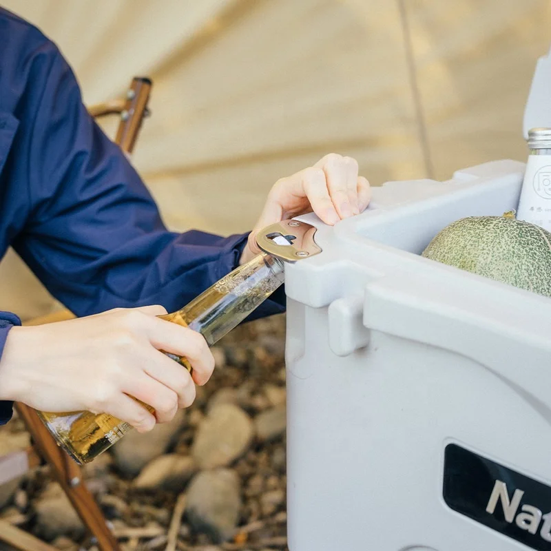 Naturehike outdoor Hunting Fishing camping picnic Food Grade LLDPE 25QT 52QT ice chest rotomolded cooler box