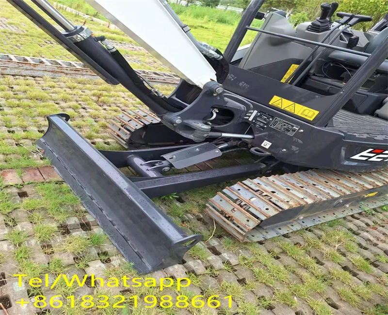 Chinese Used BOBCAT E27Z Mini Bobcat Excavator  for Sale 2021