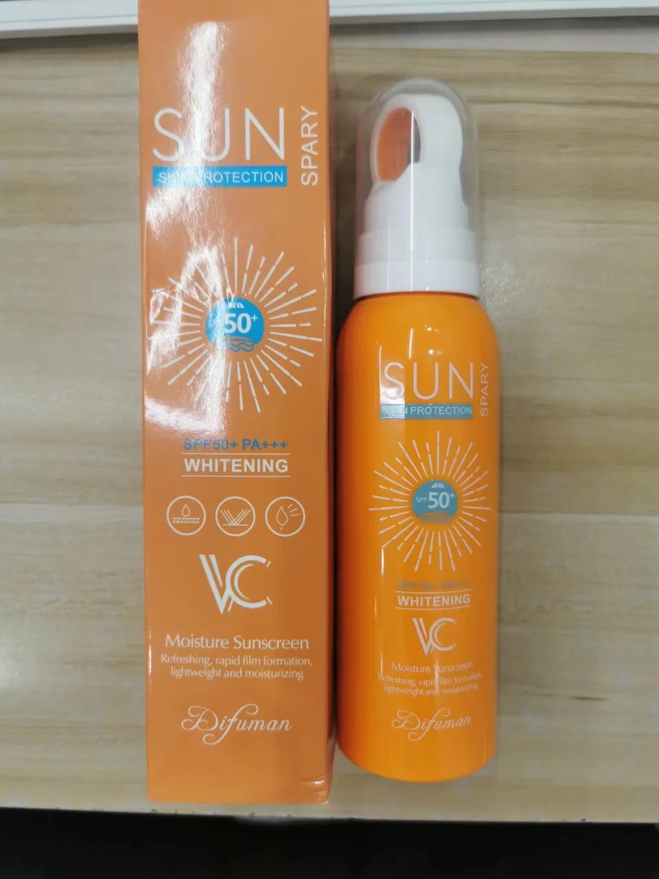 Лидер продаж солнцезащитный крем увлажняющий спрей УФ-защита SPF50 + летний незаменимний 150 мл