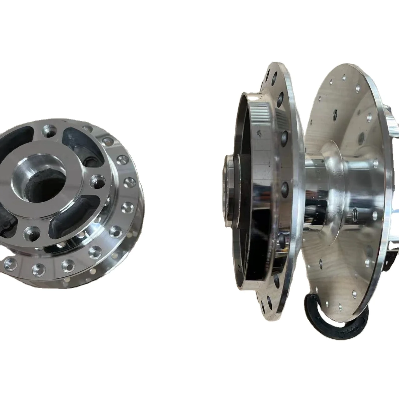 MOTORCYCLE WHEEL RIM POLISHED HUB
