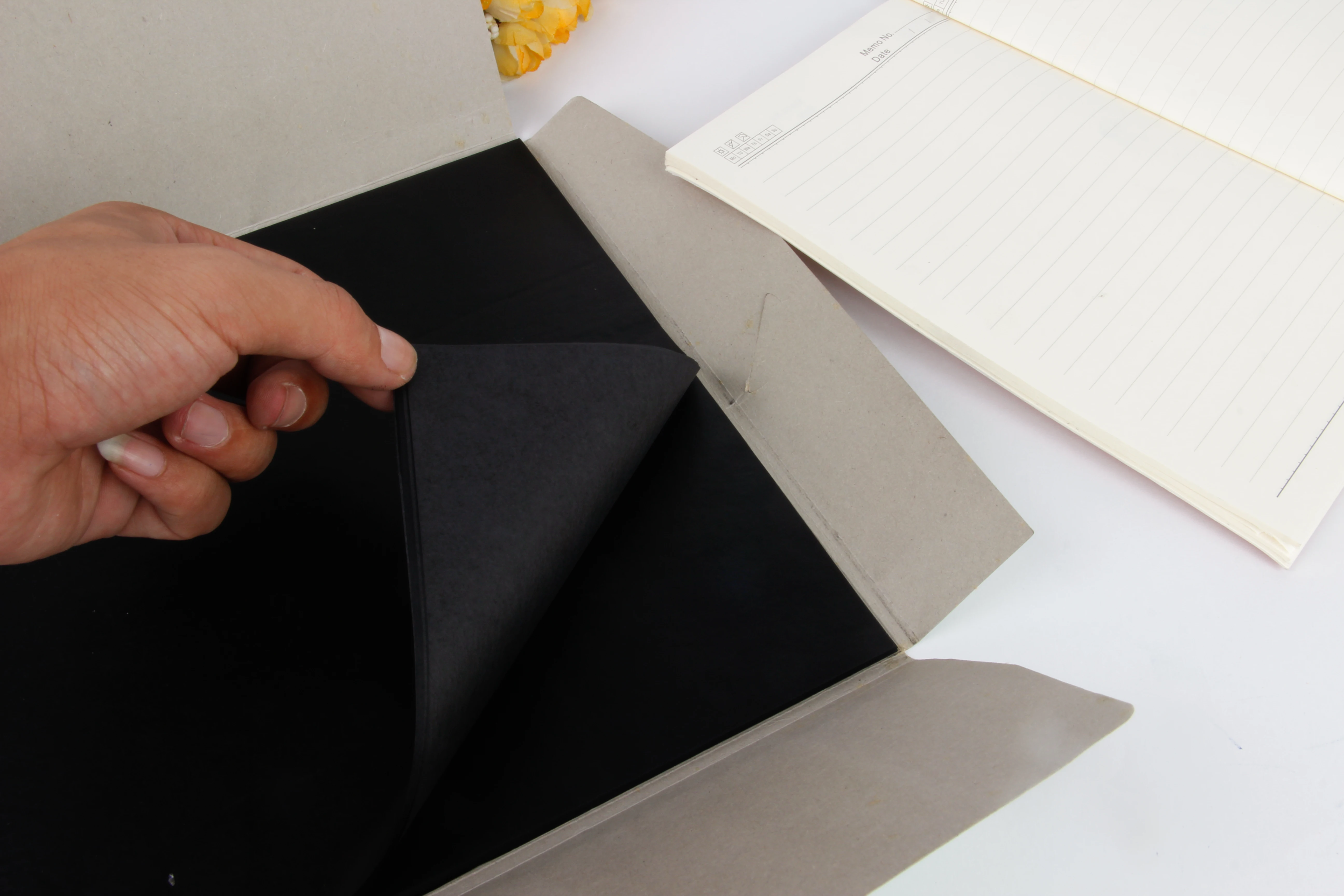 All Color Carbon Paper And Carbon Film Both A4 And FC Size For Office Usage