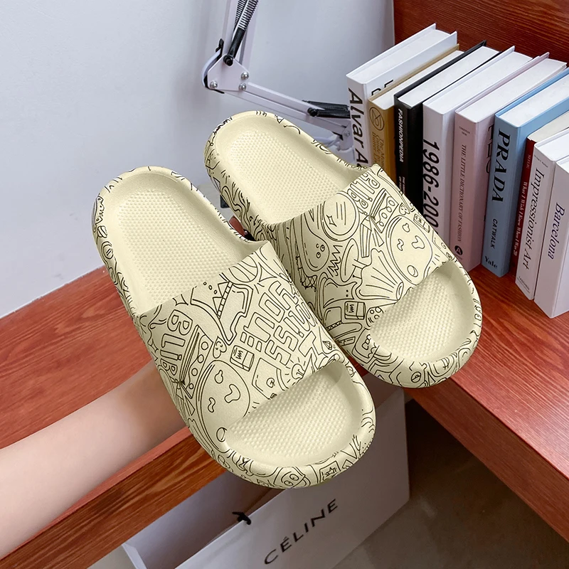 Graffiti linear draft platform slippers women non-slip sandals and slippers