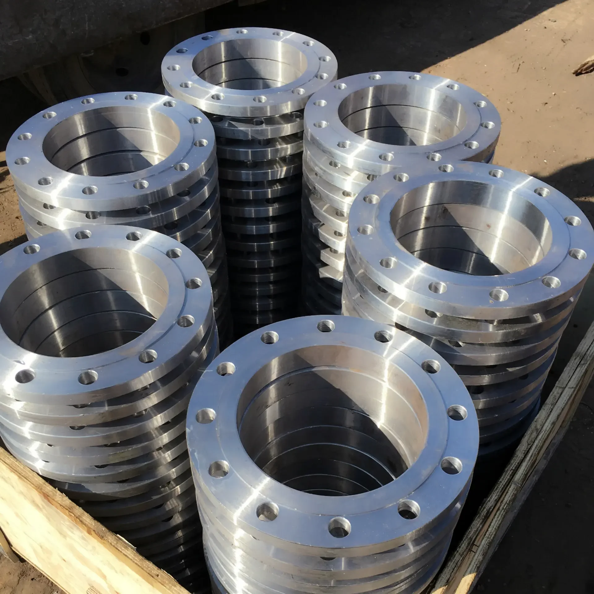 TF Welded on Pipes Machine Cast Iron Blind BS4504 PN10 PN16 F316L ASTM A182 316l Stainless Steel Flange for Section Connection