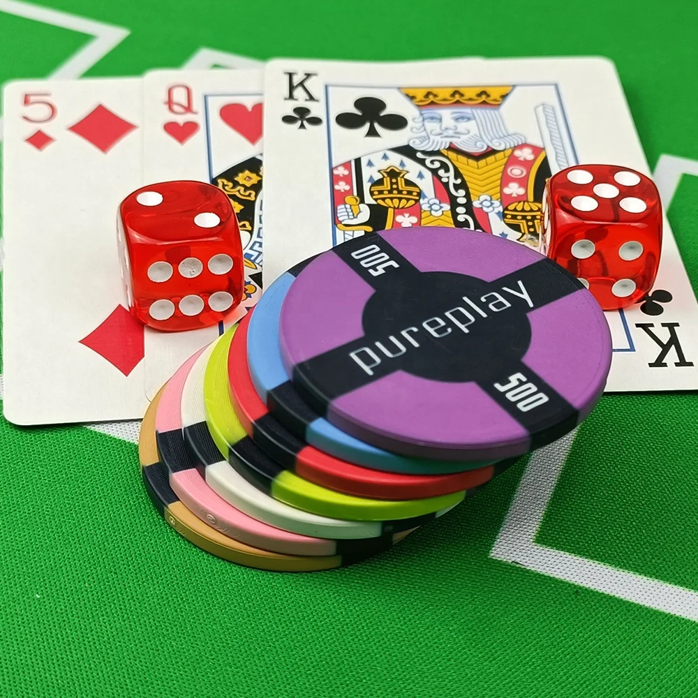Wholesale upscale 10g poker chips ceramic 39mm round color chip best price moq 1pc accept custom logo design with denomination