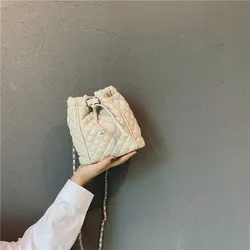 Лидер продаж, Высококачественная женская маленькая сумка-мешок, черный стеганый кошелек с цепочками Хобо