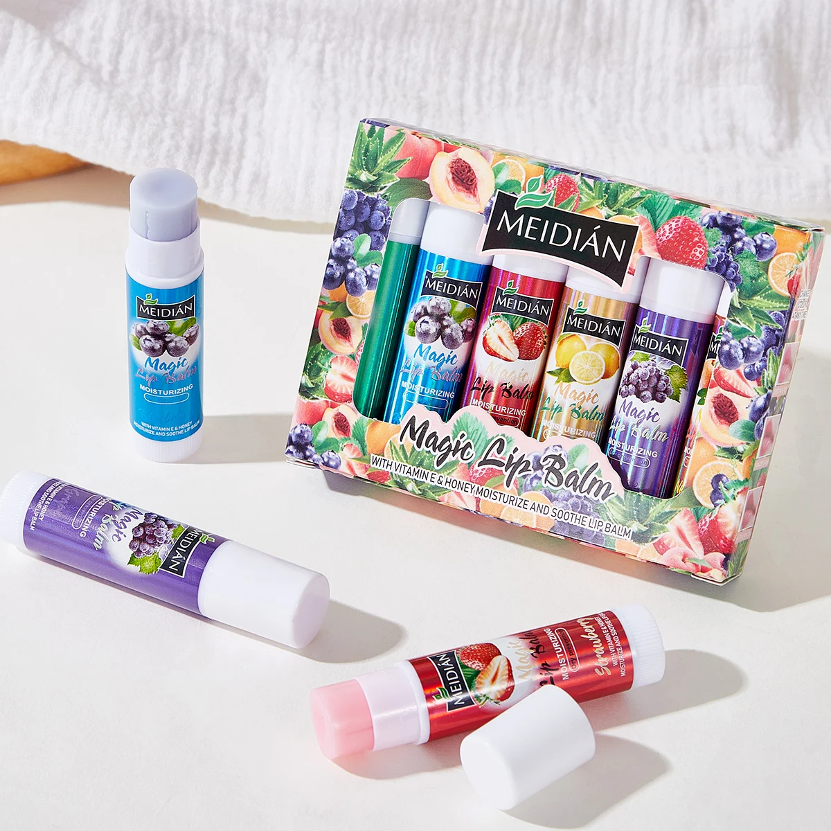 Private label custom makeup foundation candy lipstick chapstick  Moisturizing lip gloss tinted lip balm set for lips care