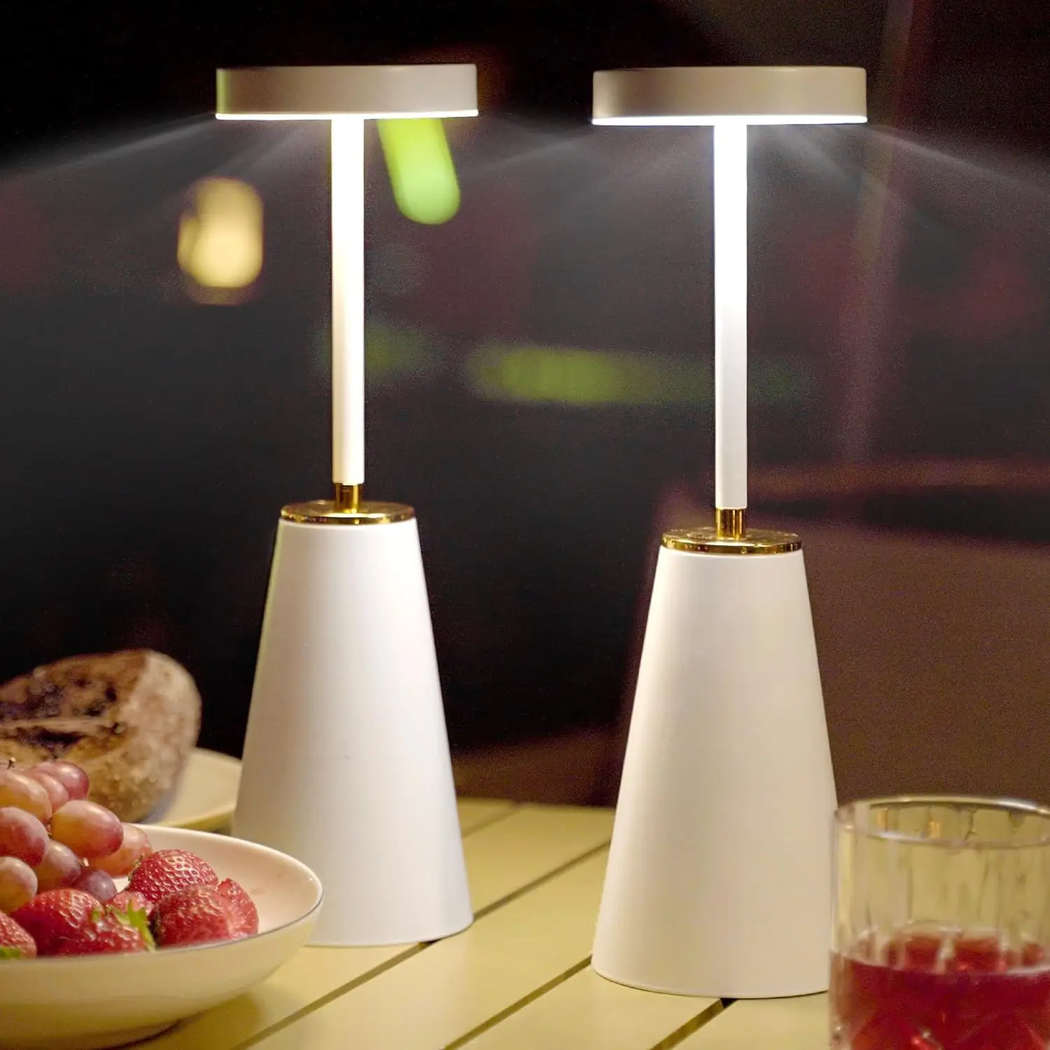 3 Color dimmable Up to 60 Hours Usage LED Cordless Table Lamp Portable Rechargeable Desk ambiance light for Outdoor Restaurant