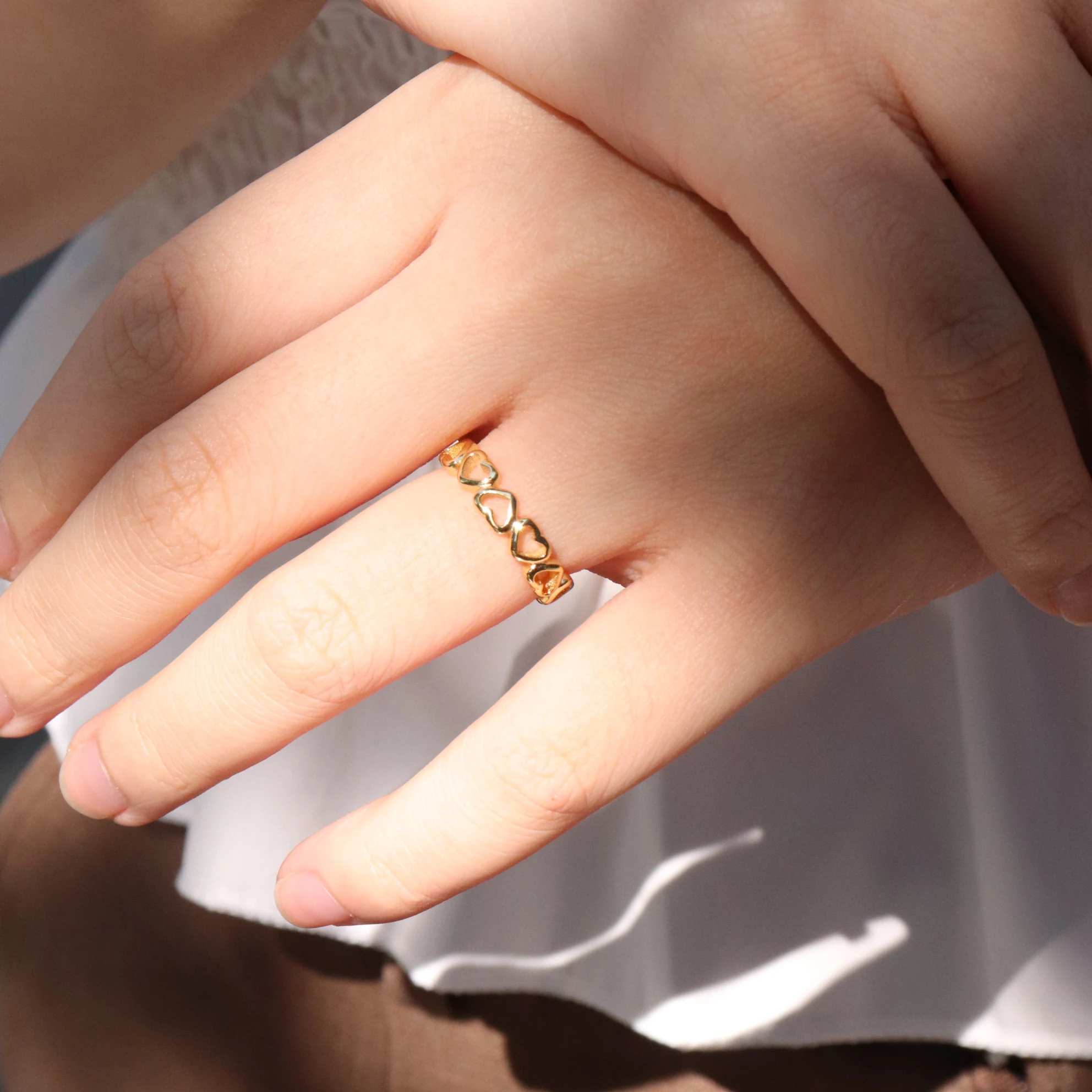 Chris April retro 925 sterling silver gold plated simple heart hollow finger ring
