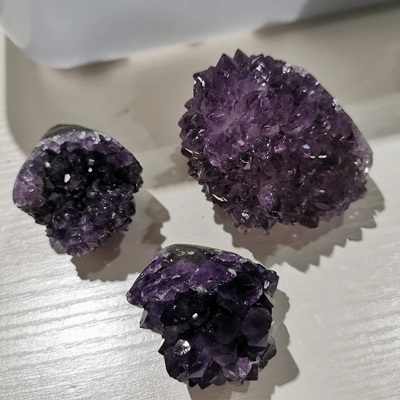 Natural Uruguay Amethyst Cluster High Level Purple Crystal Geode Fengshui For Home Decoration