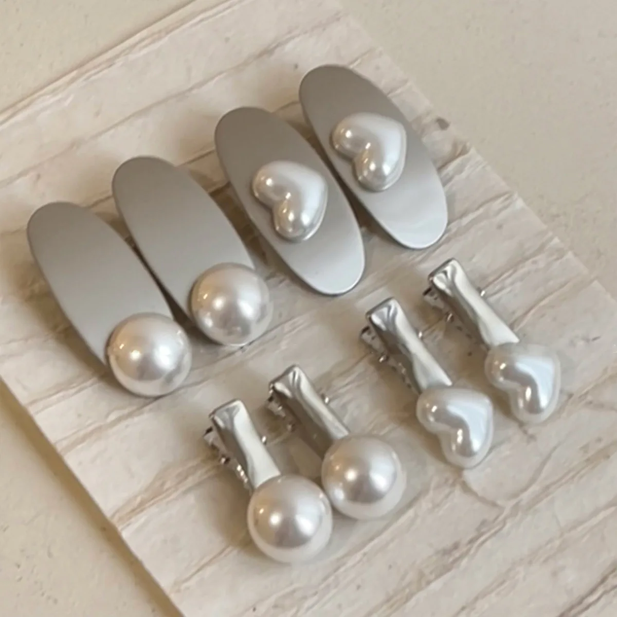 Trendy Wholesale Korean Hair Accessories Girls Hair Clips Sweet Cute Heart Pearl Metallic Silver Hair Clip