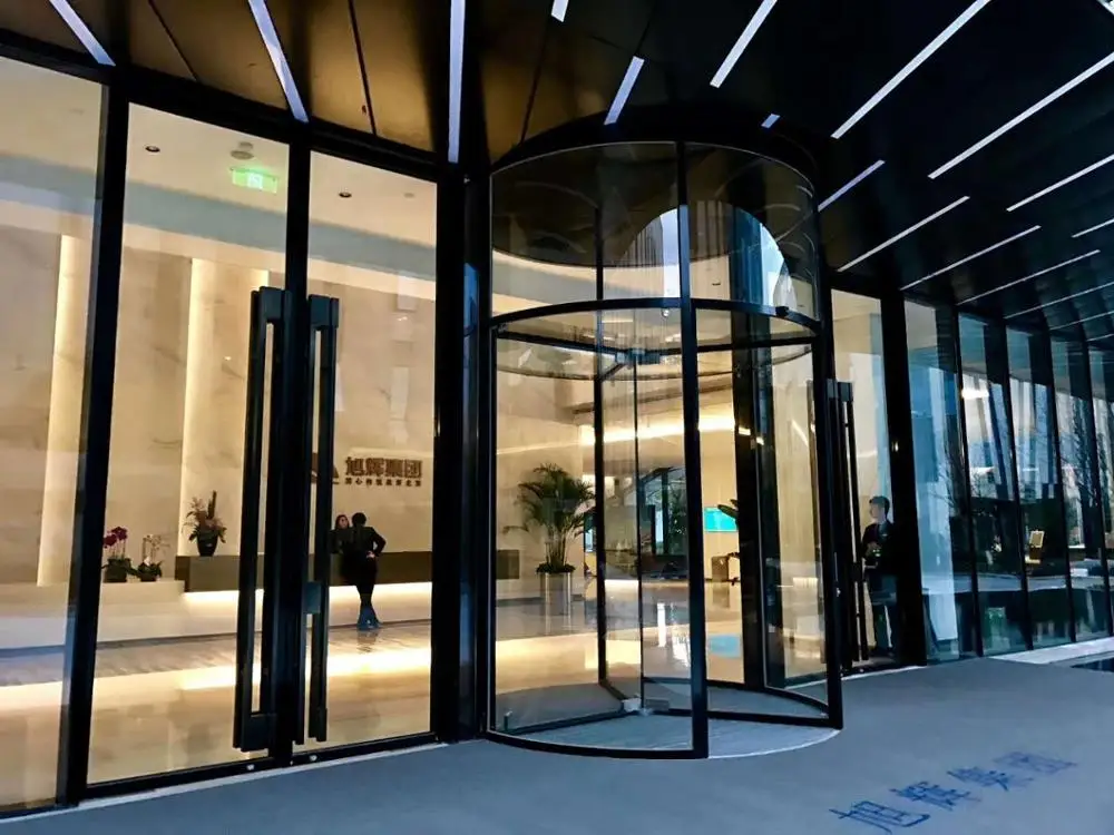Automatic 4-wing revolving door glass door