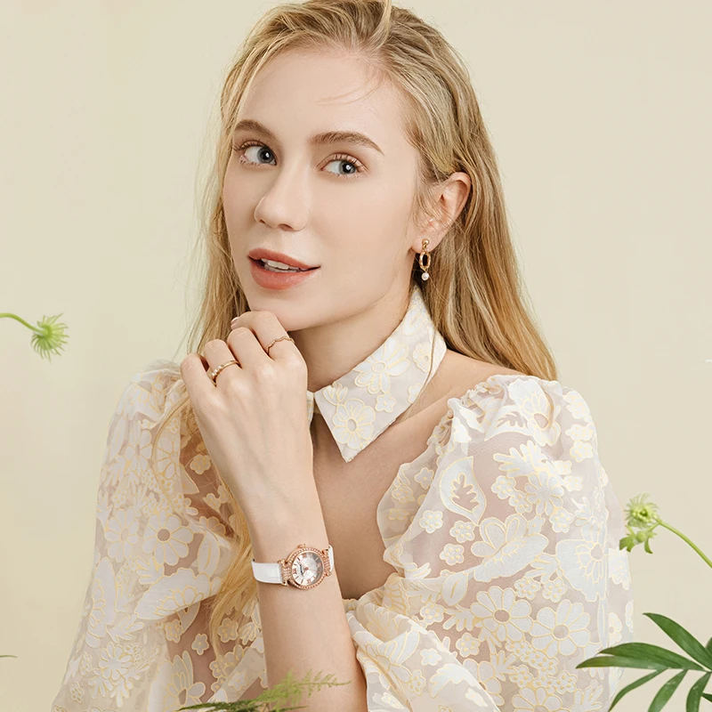 Fairwhale wholesale High quality Fashion Luxury Multi color Alloy woman lady quartz watches