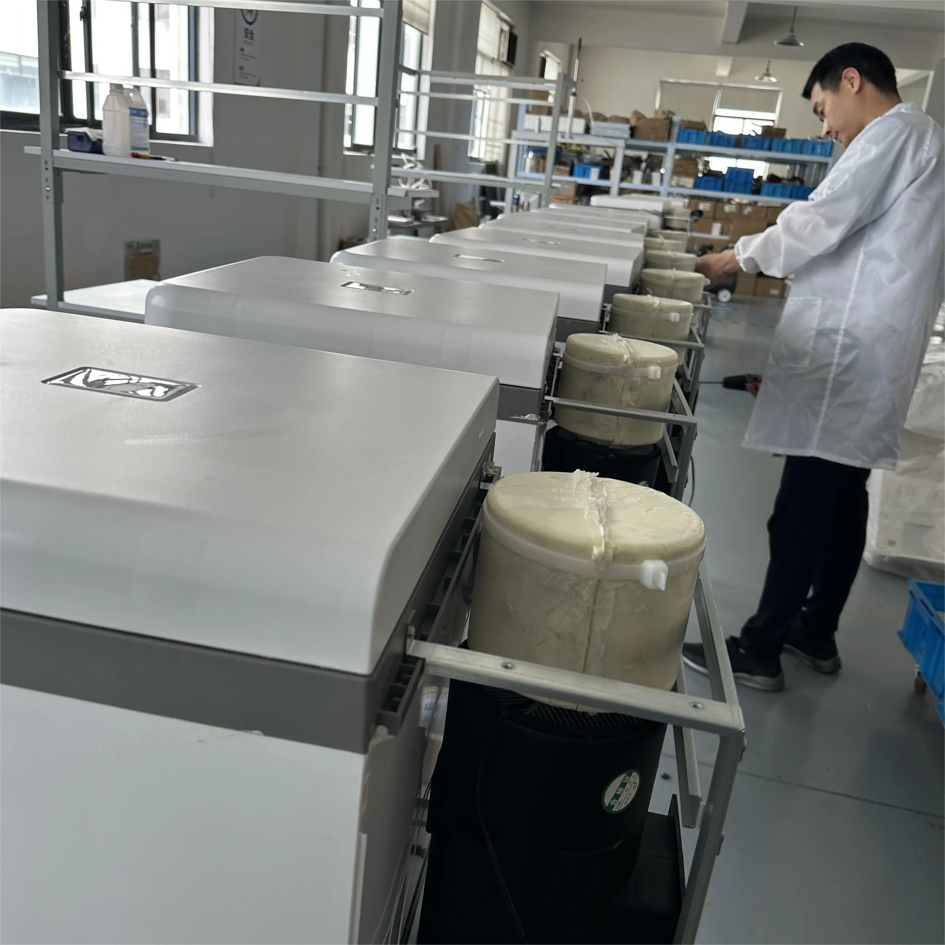 Portable Ultra Low Temperature Lab Freezer