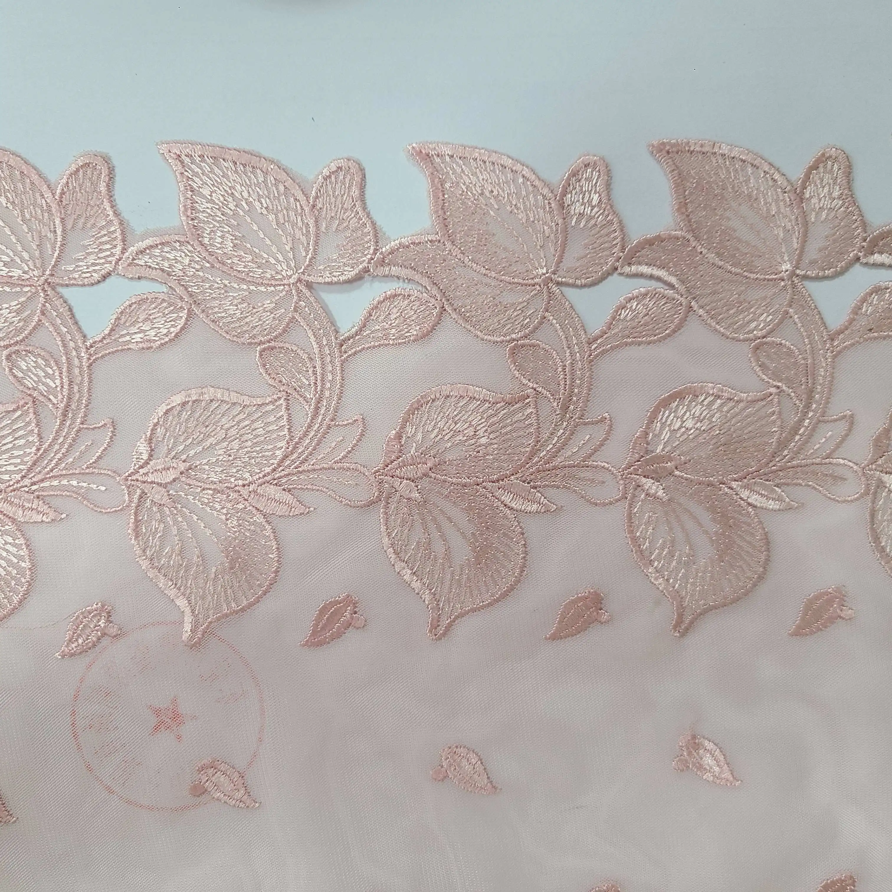 Fancy Flower Design Embroidery Lace Fabric Perforated Design Border Tulle Lace Trim for Lingerie